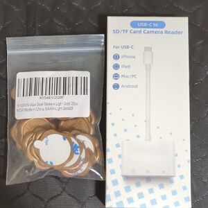 USB-C to SD/TF Card Camera Reader - White